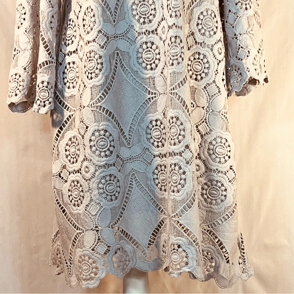 Pretty Angel Dress Light Blue Embroidered Lace Overlay A Line 3/4 Bell Sleeve M👍 - Picture 3 of 11